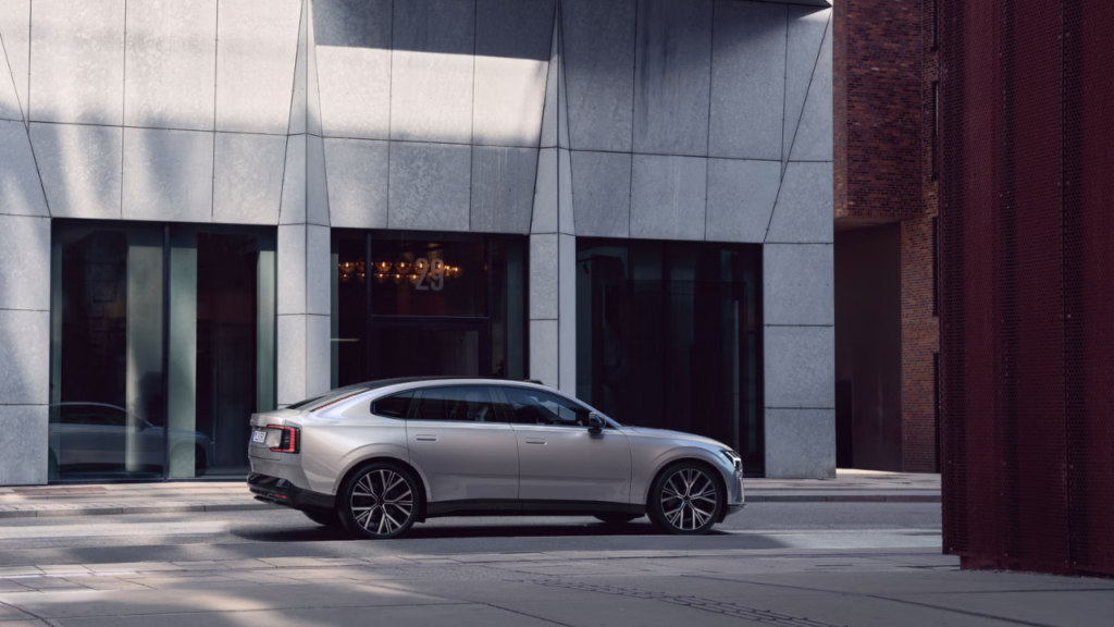 Volvo ES90 terá tecnologia e alto desempenho, veja novidades