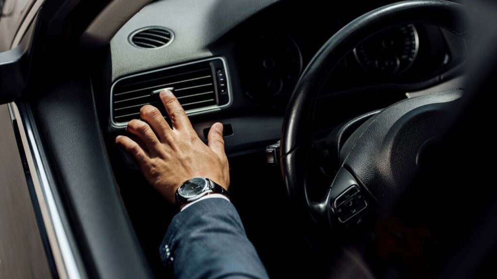 5 dicas para economizar no uso do ar-condicionado do carro