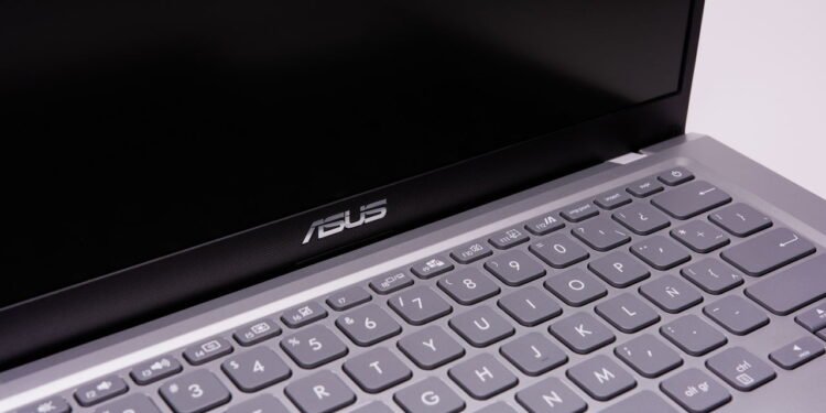 ASUS lança linha ExpertBook para fortalecer presença no mercado corporativo