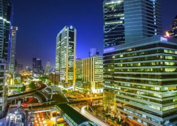 Atrações gratuitas e comida barata fazem Bangkok um paraíso para viajantes