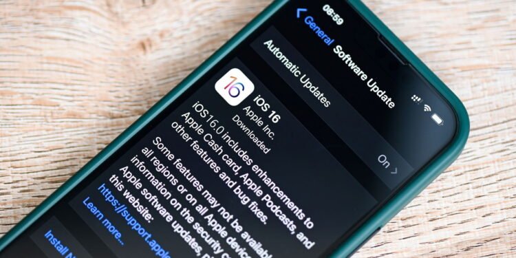 Celular atualização - Créditos: depositphotos.com / poringdown@gmail.com