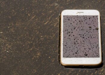 As melhores opções de celulares resistentes à água, veja lista