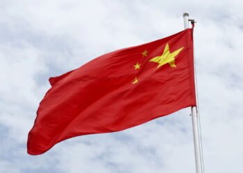 China lança nova ferramenta de IA e promete brigar com o mercado