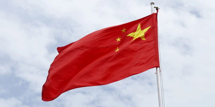 China lança nova ferramenta de IA e promete brigar com o mercado