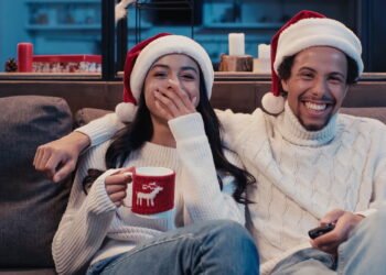 Confira filmes de comédia que fazem você rir, mas também pensar!