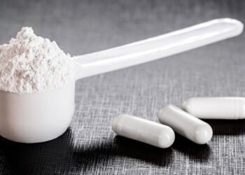 Afinal, o que a creatina faz com o corpo? Entenda funcionamento