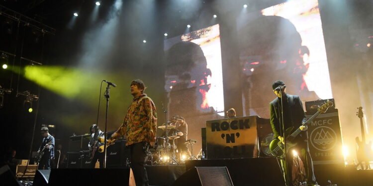 Oasis vai produzir um filme sobre a turnê de 2025