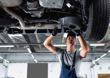 Quais são os seus direitos ao levar o carro em uma oficina? Veja detalhes