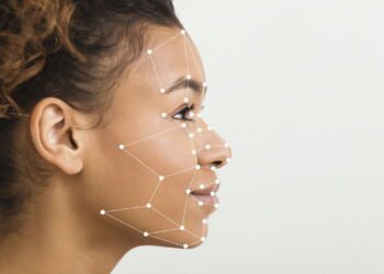 China proíbe uso obrigatório de reconhecimento facial, entenda