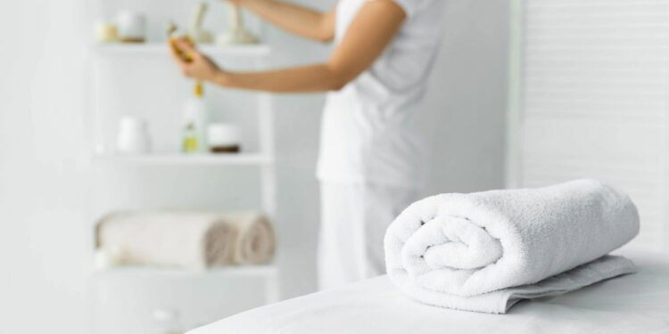 Crie um spa na sua própria casa seguindo essas regras simples