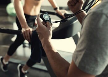 Essa é a importância de descansar durante os exercícios