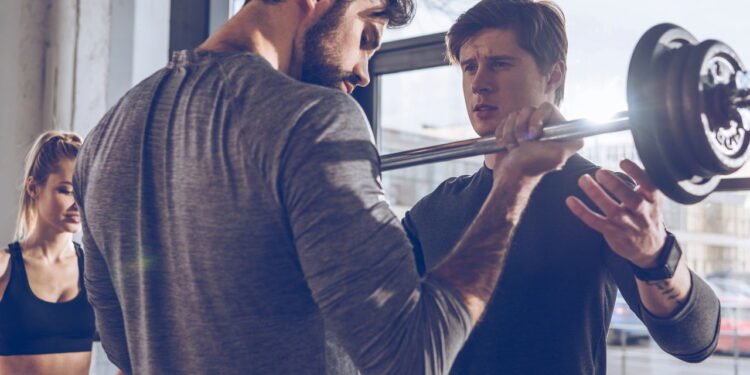 Esses suplementos são os que mais ajudam quem treina depois dos 40 anos