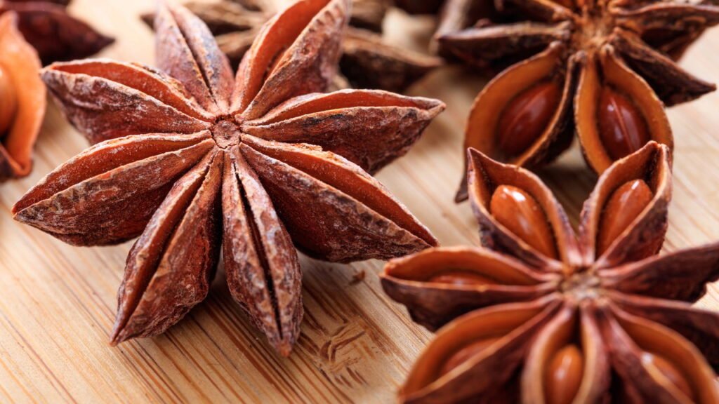 Como fazer do anis-estrelado seu aliado contra estresse e inchaço