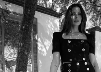 Qual o patrimônio da atriz que foi estrela na saga Crepúsculo?