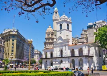 A cidade onde livrarias são mais comuns que supermercados