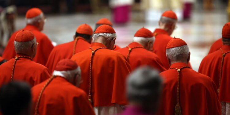 Com brasileiros, veja lista de quem pode ser o novo papa