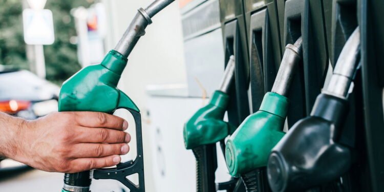 Qual o Melhor Combustível para o Seu Carro? Descubra Agora!