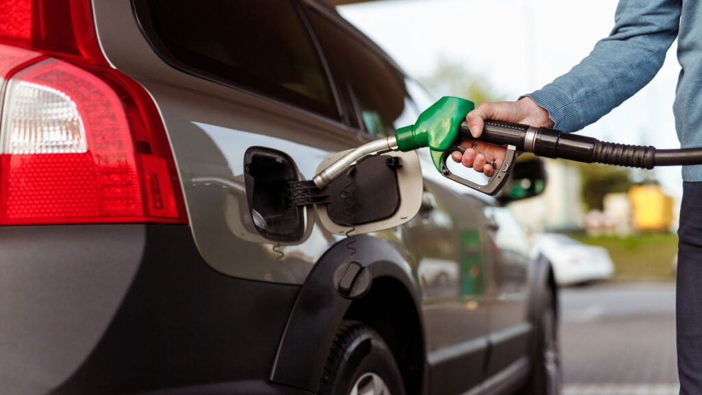 Qual o Melhor Combustível para o Seu Carro? Descubra Agora!