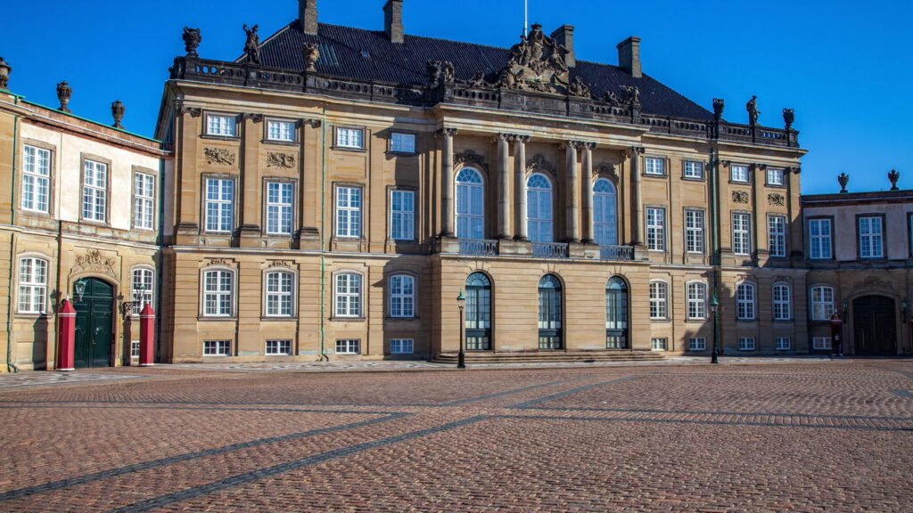 Conheça a cidade onde os moradores redefinem as regras de convivência a cada ano