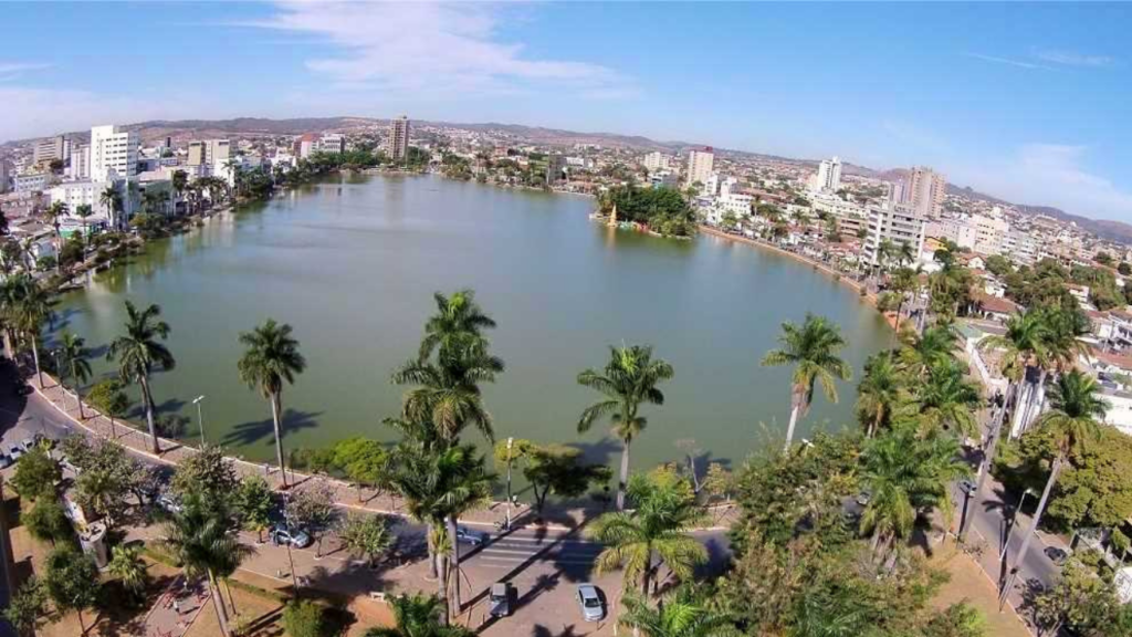 Cidade das lagoas encantadas é um refúgio de tranquilidade para se viver
