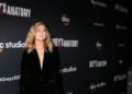 Ellen Pompeo explica motivo de não ter deixado Grey's Anatomy