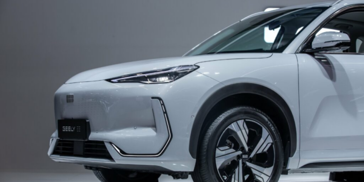 O que esperar da chegada do elétrico Geely EX5 no Brasil