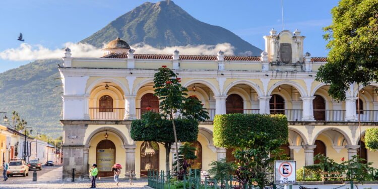 Conheça a cidade onde escolas são construídas pelos próprios alunos