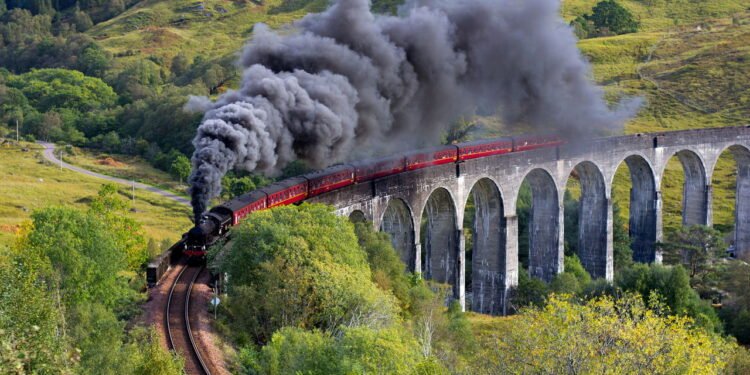 Os filmes mais icônicos do cinema para quem é fã de fantasia