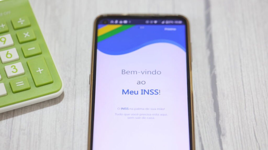 Suspensão da antecipação de benefícios do INSS pega trabalhadores de surpresa