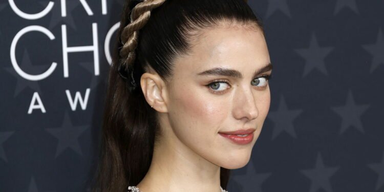 Qual o valor do patrimônio da atriz de "The Substance"?