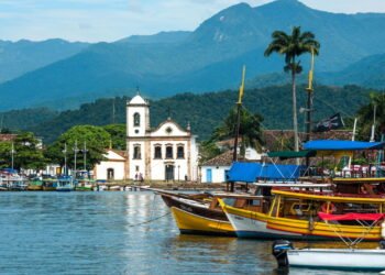 Essa cidade do Rio de Janeiro é uma verdadeira relíquia colonial cheia de tranquilidade