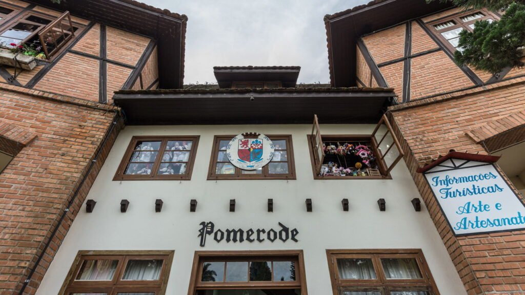 Esse vilarejo catarinense mantém viva a tradição do idioma pomerano nas escolas