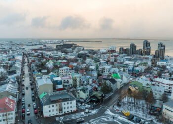 Conheça a cidade onde cada morador tem um "guia de bairro" oficial
