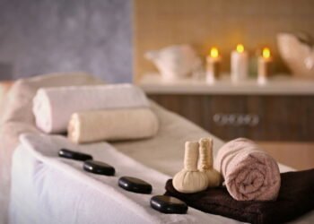 Como fazer um SPA noturno em casa para transformar sua noite de sono e relaxamento