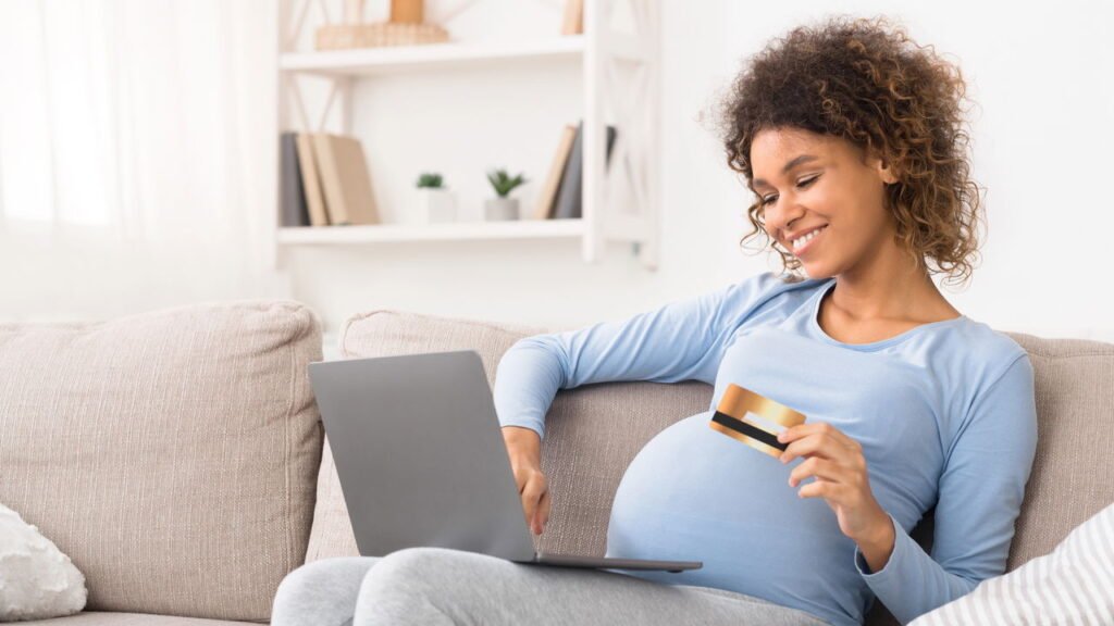 Salário-maternidade: veja como solicitar estando desempregada