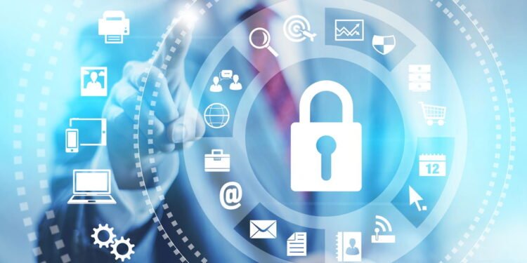 Nova lei pretende manter crianças mais seguras na internet, veja detalhes