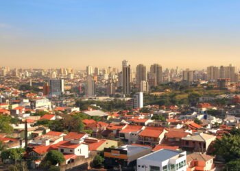Cidade paulista lidera ranking de educação no Brasil