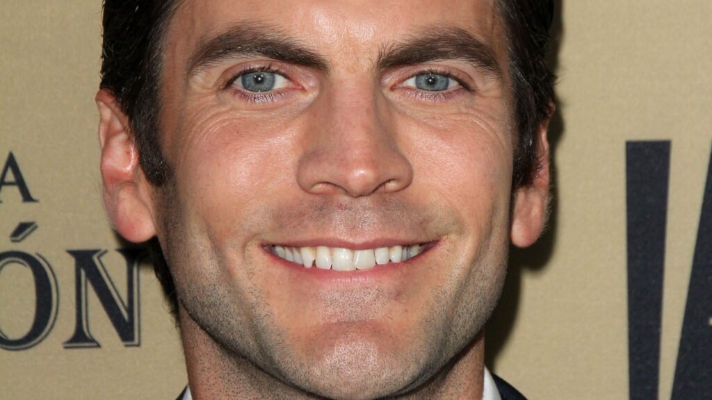 Saiba como esse ator saiu de uma dívida de 400 mil para um império em Hollywood