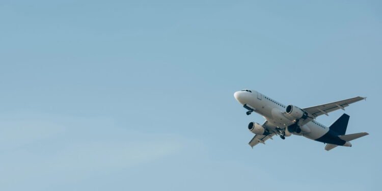 Você sabe quem inventou o avião? Veja o debate histórico