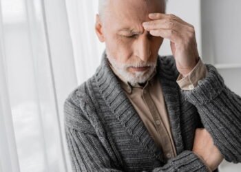 Como o ‘jeito’ de falar pode ser sinal de declínio cognitivo precoce?