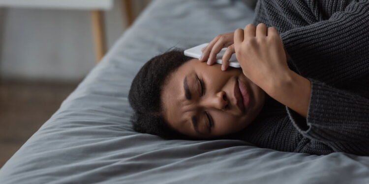 O que torna as 'músicas de espera' tão irritantes? Descubra