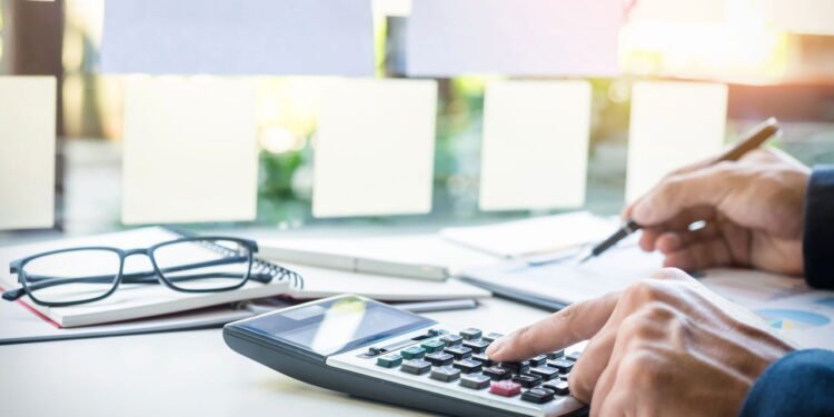 5 dias eficientes para quem precisa economizar na conta de luz