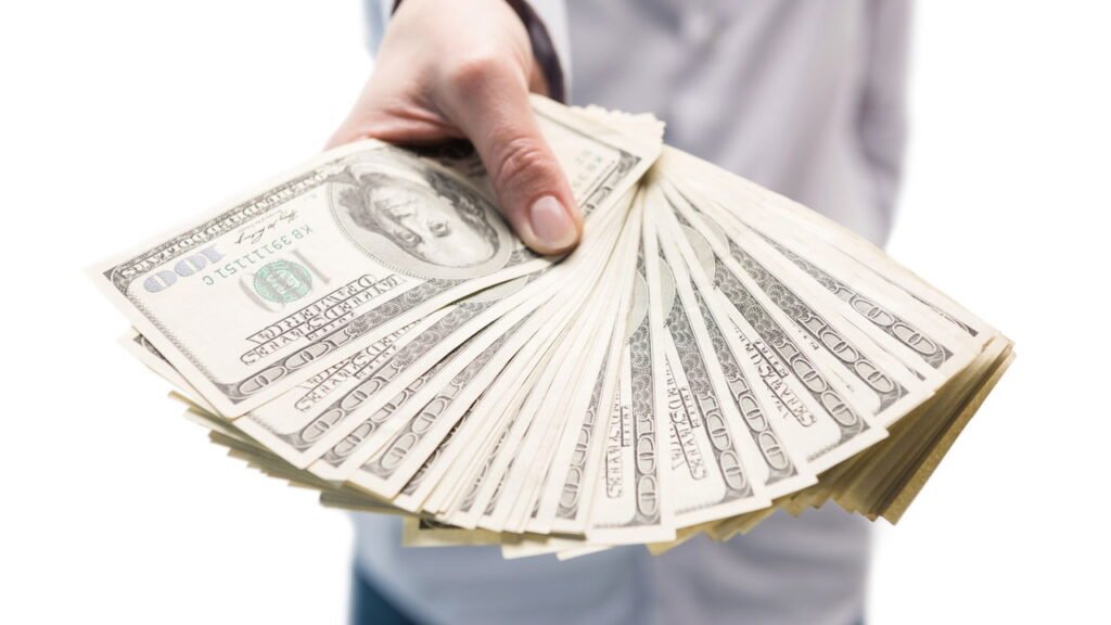 Quem são os brasileiros no ranking de bilionários da Forbes?