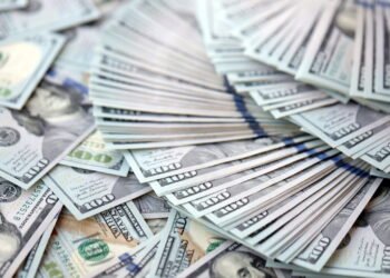 Quem são os brasileiros no ranking de bilionários da Forbes?