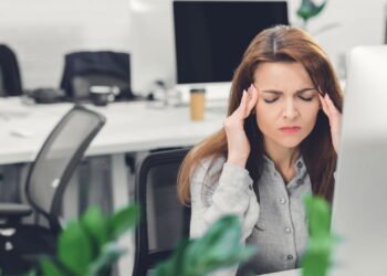 Dor muscular ou de cabeça, cuidado com o tipo de remédio que você escolhe