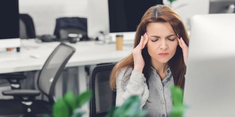 Dor muscular ou de cabeça, cuidado com o tipo de remédio que você escolhe