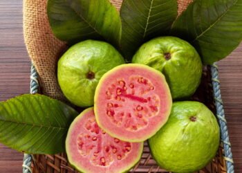 O chá simples que melhora a digestão e ajuda no controle do colesterol