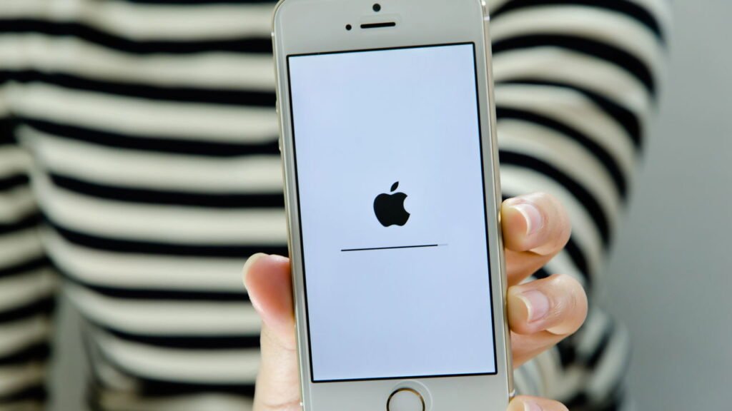 Lançamento do iPhone 16e remove modelos antigos do mercado, veja quais