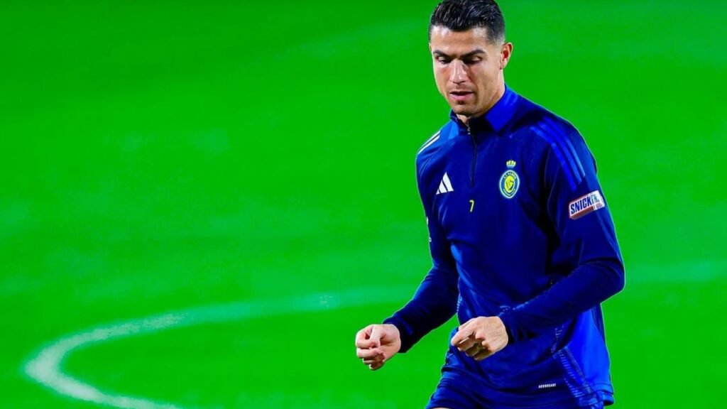 Cristiano Ronaldo: Ícone do Esporte e dos Negócios