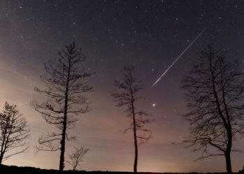 Saiba como observar as chuvas de meteoro de abril e maio